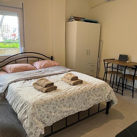 Cozy Corner Apartment อเล็กซานโดรโพลิส ภายนอก รูปภาพ