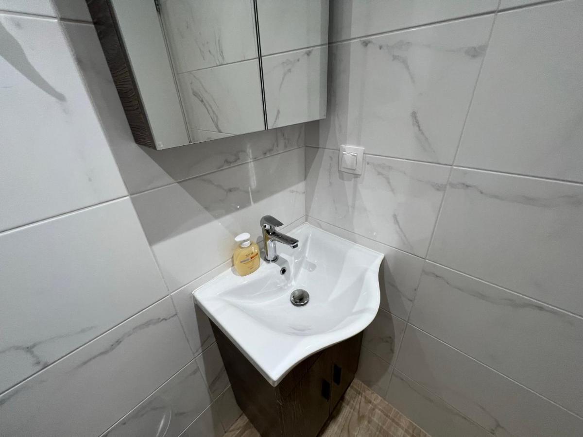 Cozy Corner Apartment อเล็กซานโดรโพลิส ภายนอก รูปภาพ
