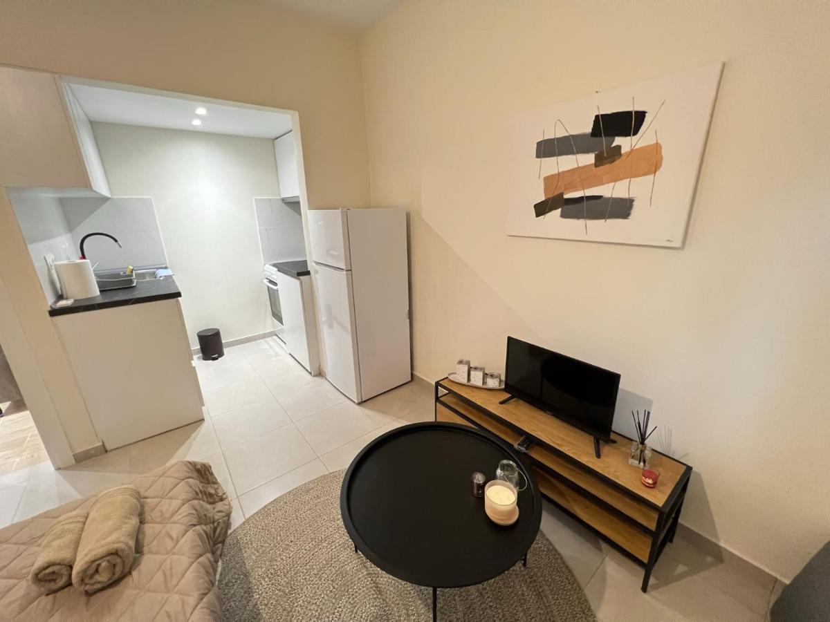 Cozy Corner Apartment อเล็กซานโดรโพลิส ภายนอก รูปภาพ